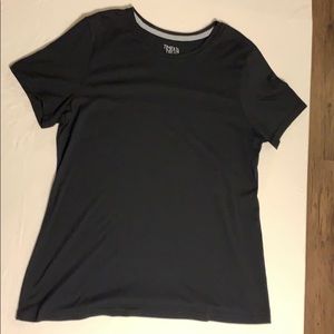 Black short sleeve T-shirt